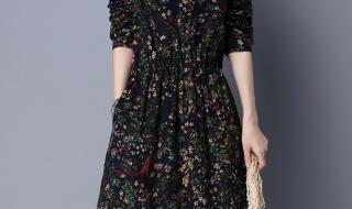 印花连衣裙 印花连衣裙